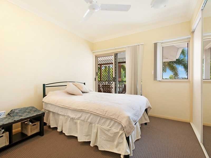 10/5 Lily Street, Cairns North QLD 4870