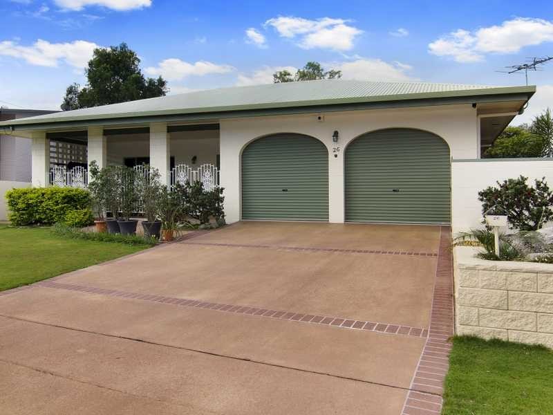 26 Koppen Terrace, Mooroobool QLD 4870