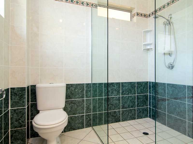 26 Koppen Terrace, Mooroobool QLD 4870