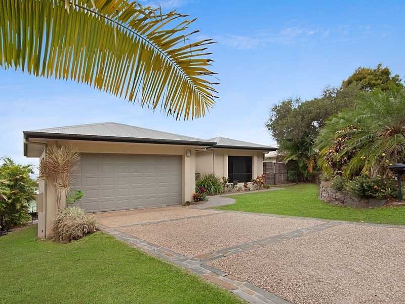 3 Oceanview Place, Mooroobool QLD 4870