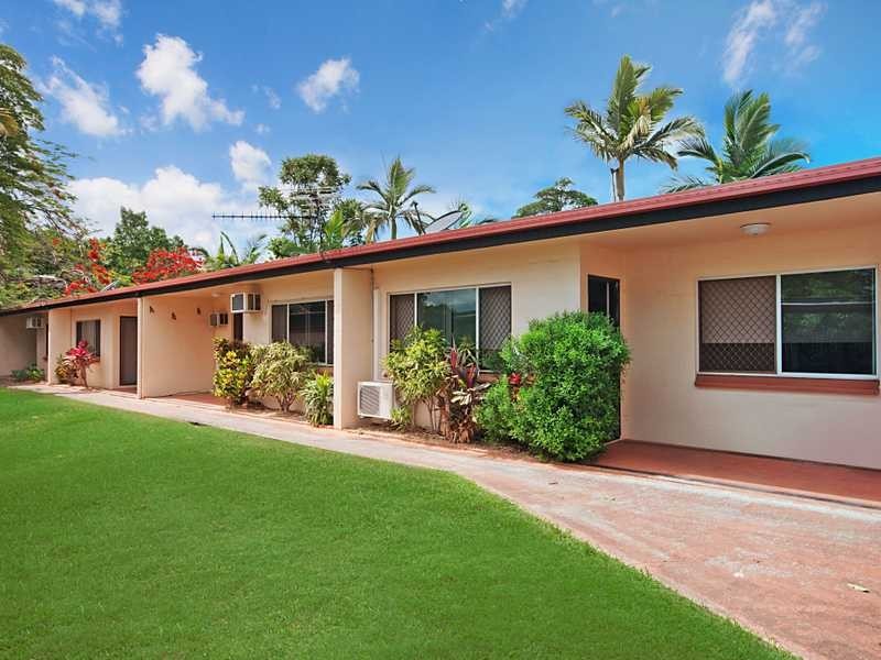 9 Sandown Close, Woree QLD 4868