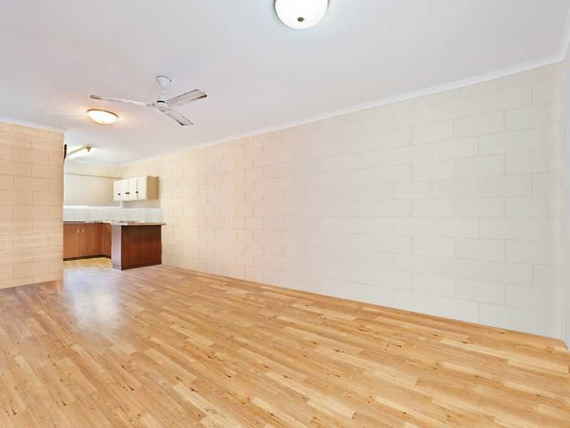 9 Sandown Close, Woree QLD 4868