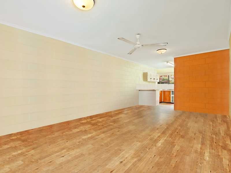 9 Sandown Close, Woree QLD 4868