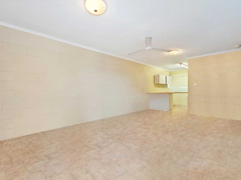 9 Sandown Close, Woree QLD 4868