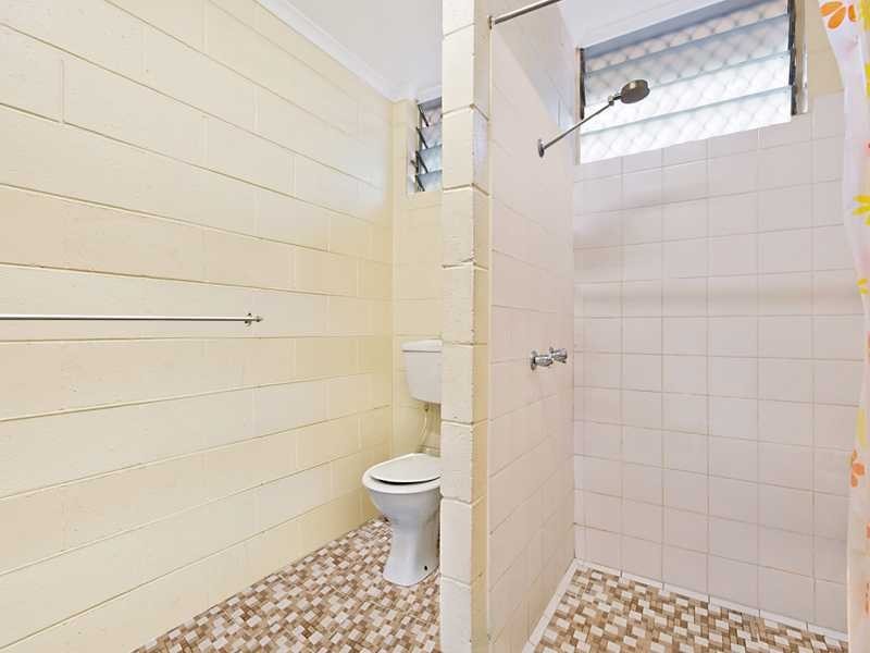 9 Sandown Close, Woree QLD 4868