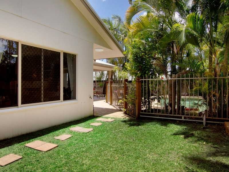 157 McFarlane Drive, Kanimbla QLD 4870