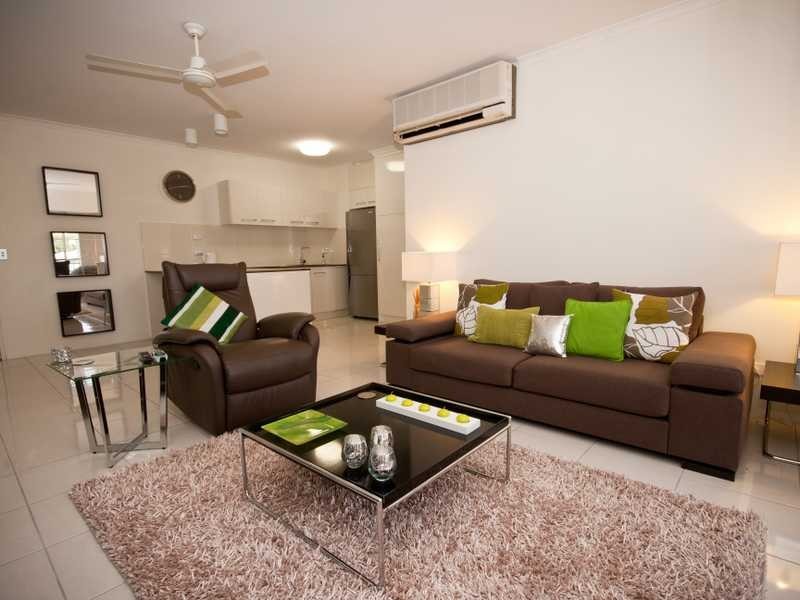 42/327 Lake Street, Cairns North QLD 4870