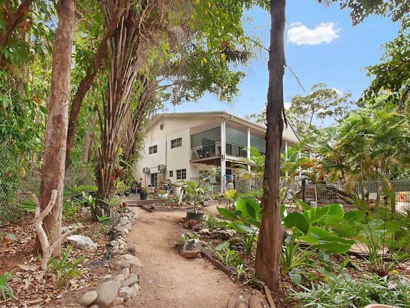 7 Christie Drive, Brinsmead QLD 4870
