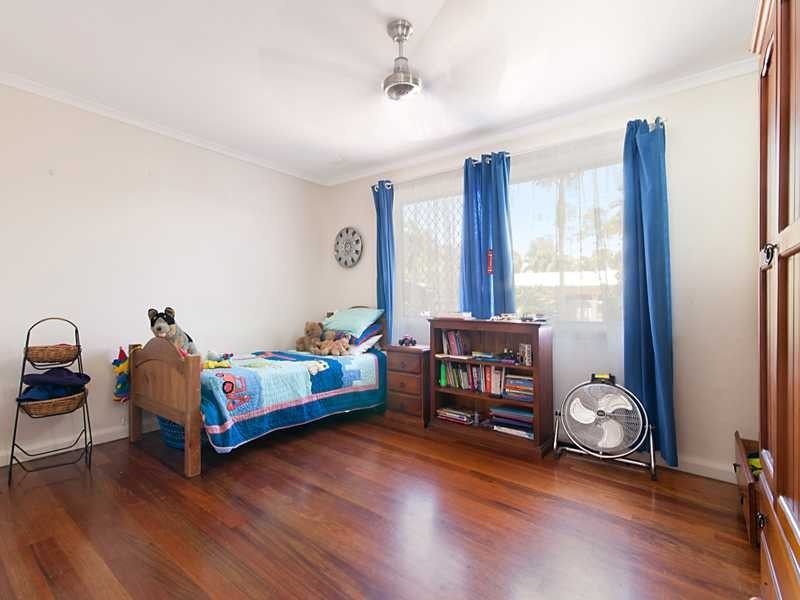 169 Jensen Street, Whitfield QLD 4870