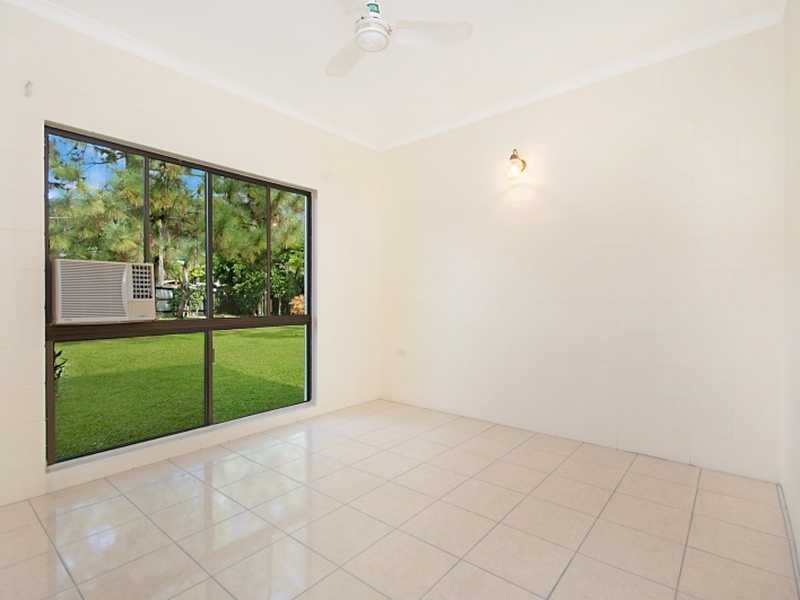 6 Azalea Court, Mooroobool QLD 4870
