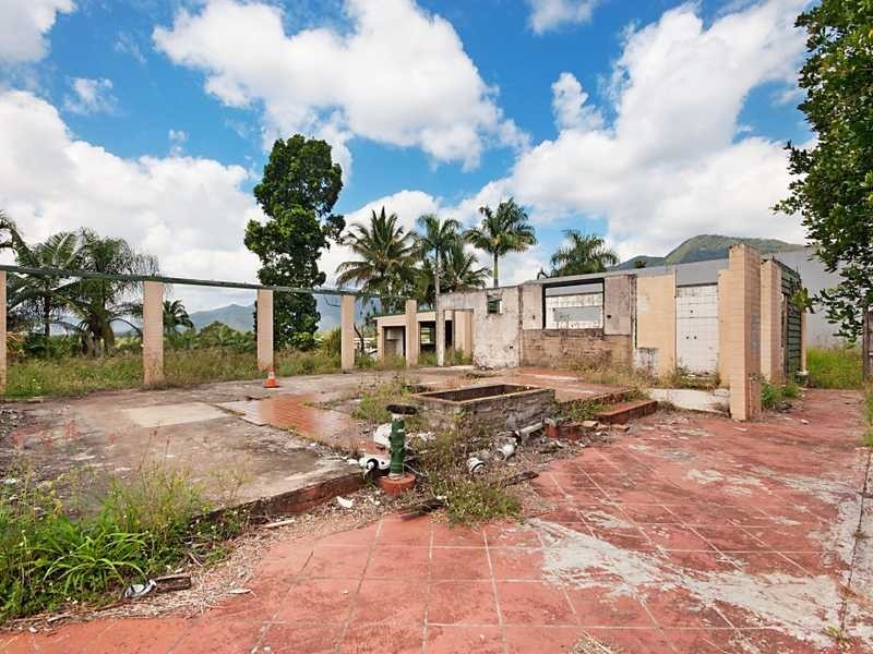 14 Lowanna Close, White Rock QLD 4868
