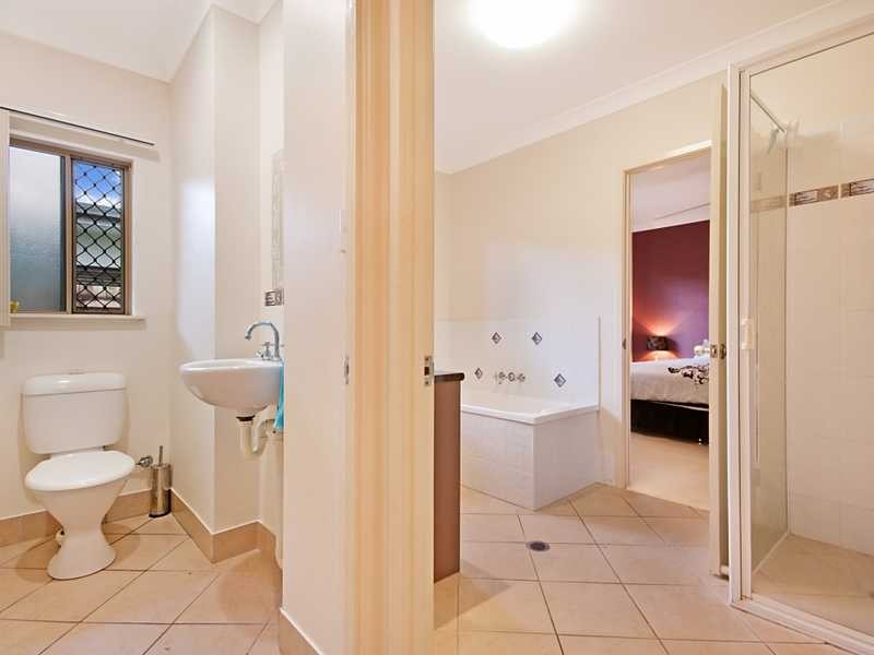 28 Mia Close, Kewarra Beach QLD 4879