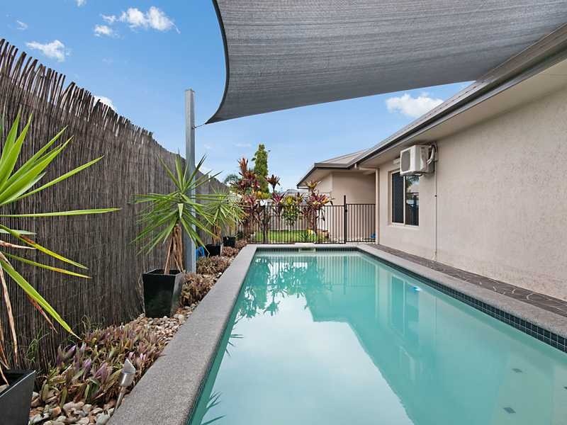 28 Mia Close, Kewarra Beach QLD 4879