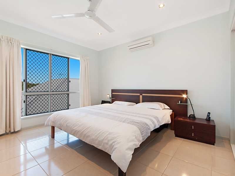 6 Wrasse Close, Kanimbla QLD 4870