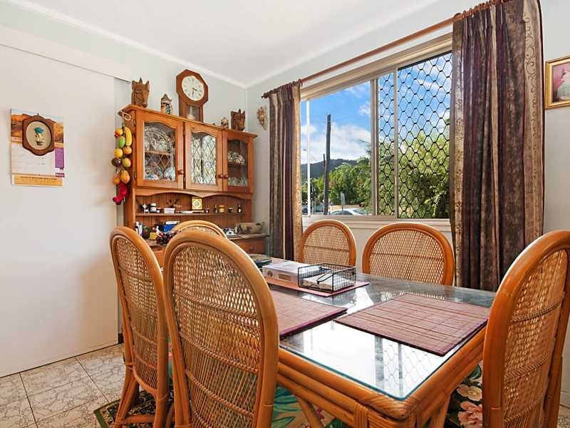 129 Greenslopes Street, Edge Hill QLD 4870