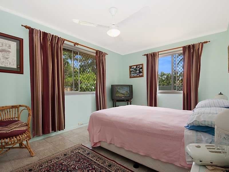129 Greenslopes Street, Edge Hill QLD 4870