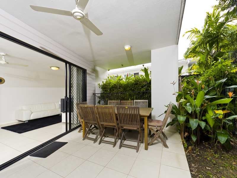 17/349-351 Lake Street, Cairns North QLD 4870