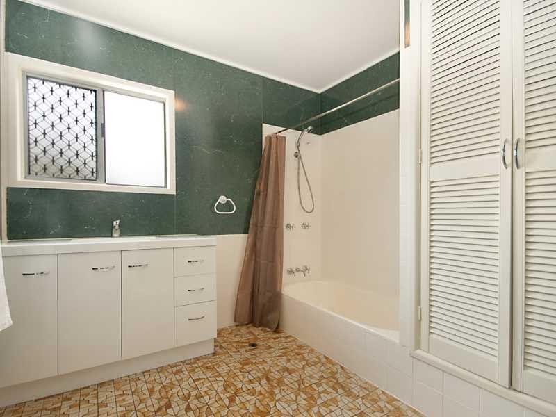 3 Blantyre Close, Manunda QLD 4870