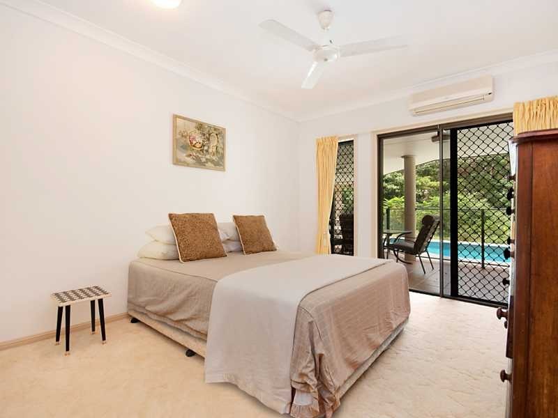 16 Red Bluff Crescent, Kamerunga QLD 4870