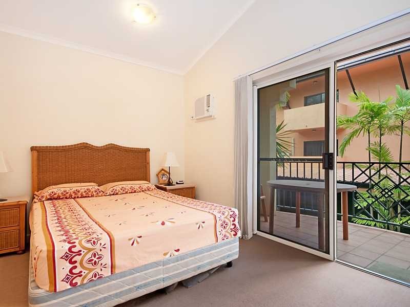 17/10 Digger Street, Cairns North QLD 4870