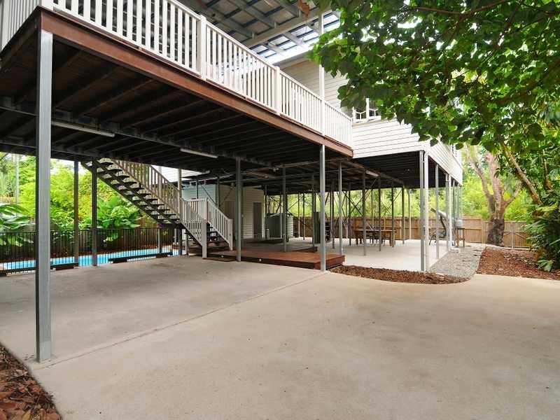 13a Law Street, Cairns North QLD 4870