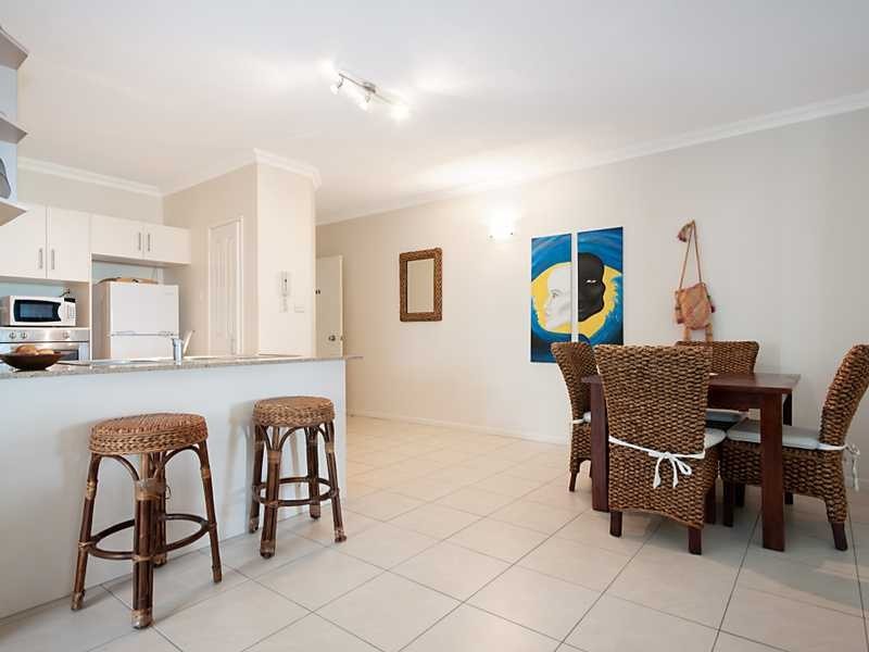 13/210 Grafton Street, Cairns North QLD 4870
