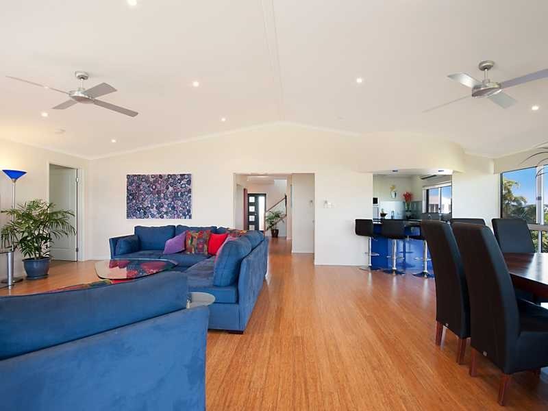 17 Grandview Crescent, Earlville QLD 4870