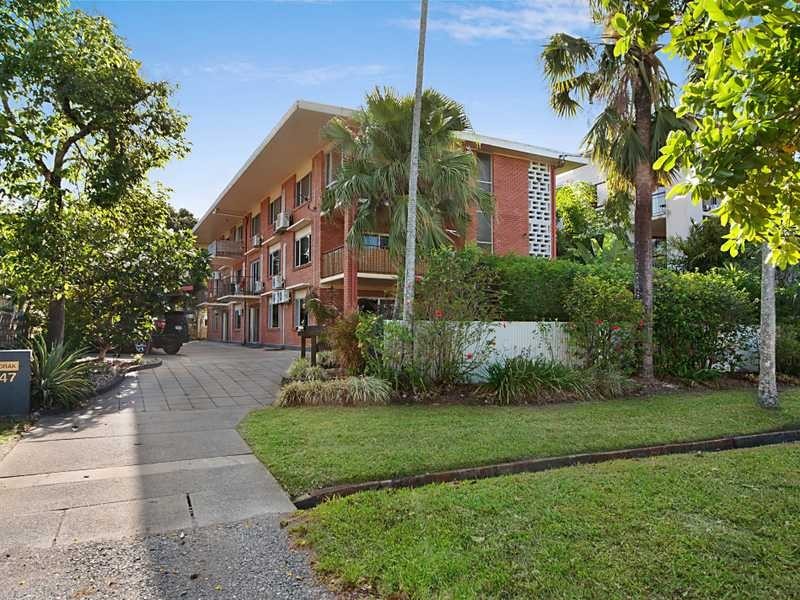 1/347 Lake Street, Cairns North QLD 4870