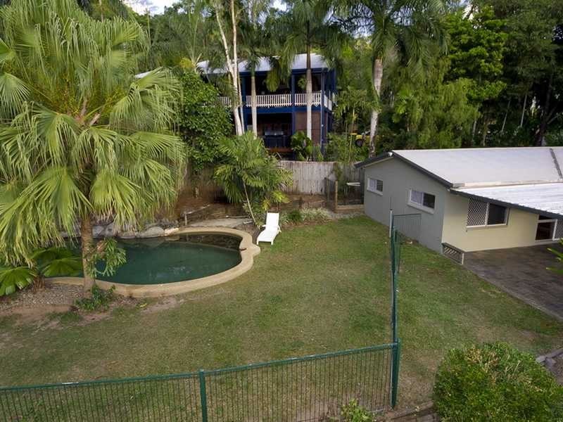 8 Longden Street, Brinsmead QLD 4870