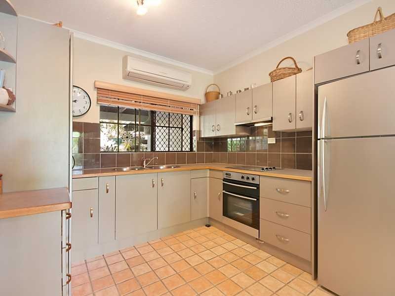3/23 Hibiscus Lane, Holloways Beach QLD 4878
