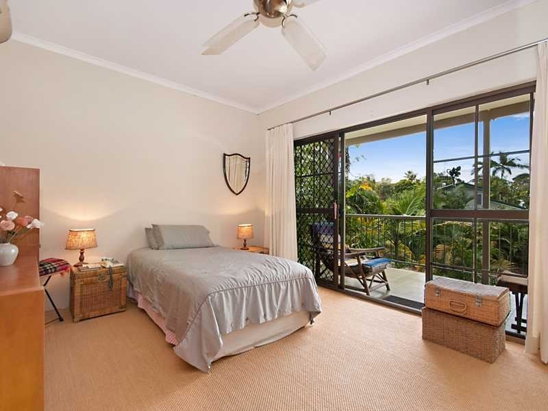 3/23 Hibiscus Lane, Holloways Beach QLD 4878