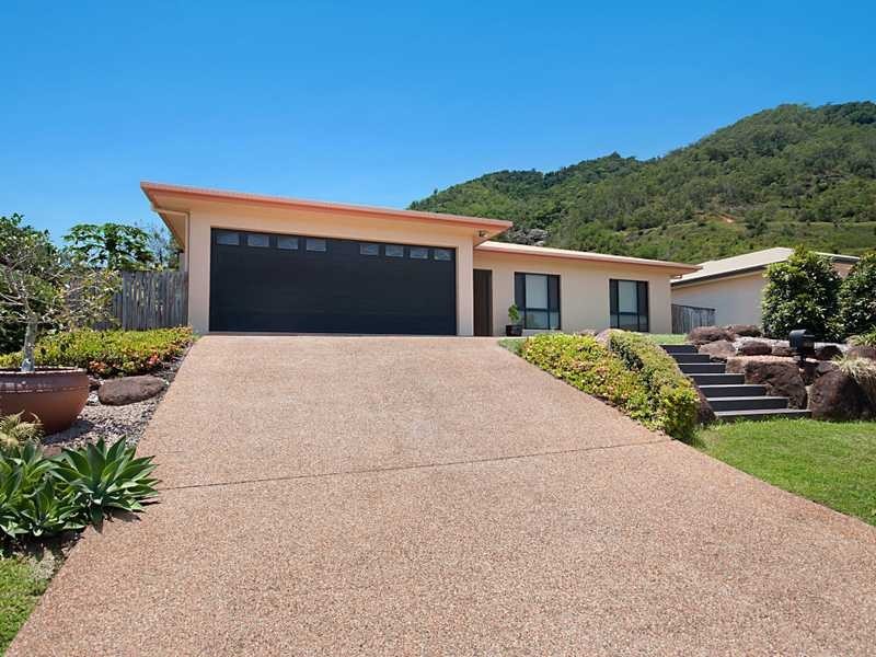 149 McFarlane Drive, Kanimbla QLD 4870