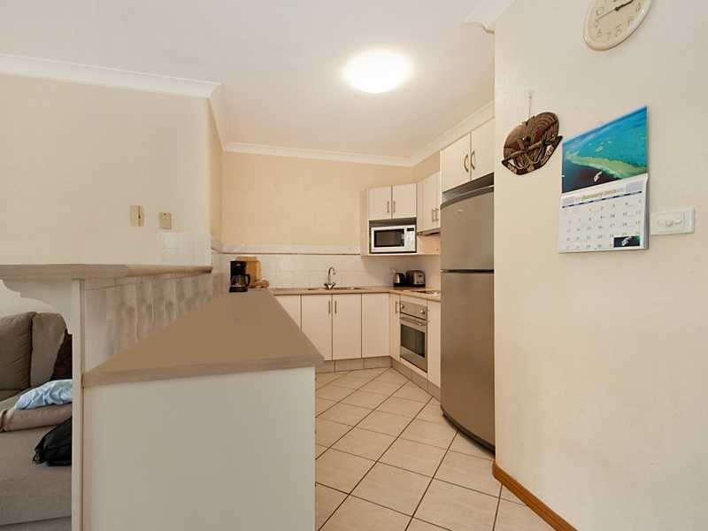 16/34-36 Digger Street, Cairns North QLD 4870