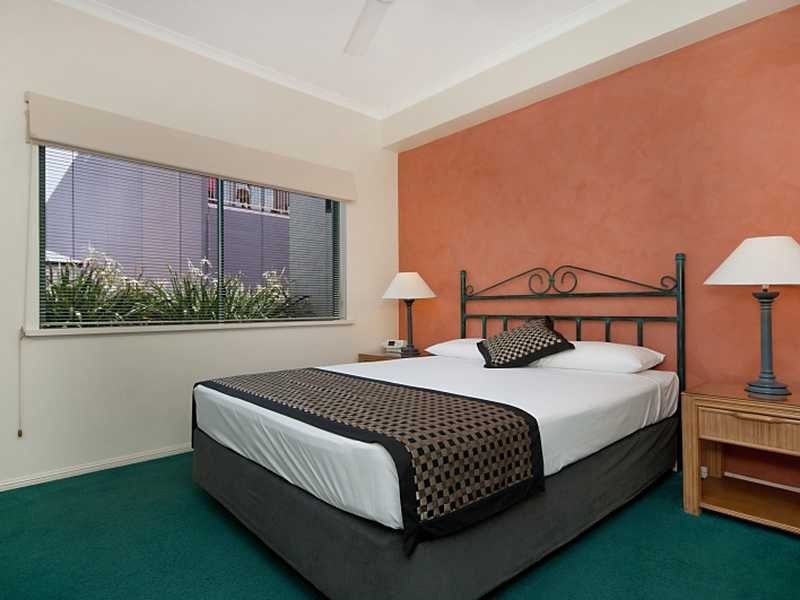 6 Mcleod Street, Cairns City QLD 4870