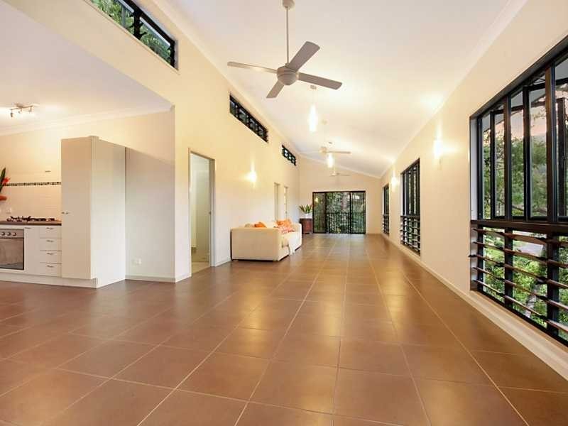 30 Cascades Drive, Redlynch QLD 4870