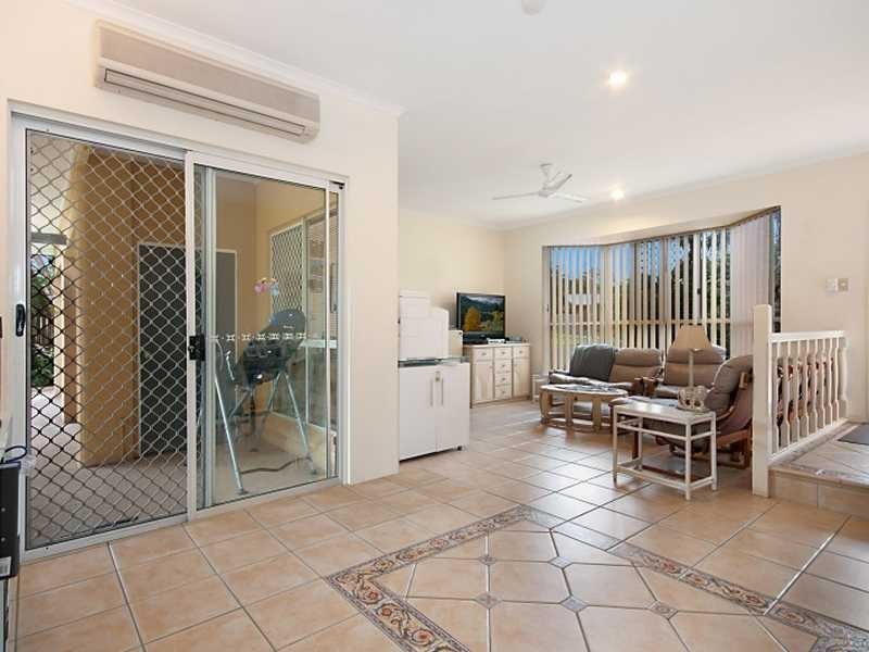 7 Hop Wah Close, Brinsmead QLD 4870