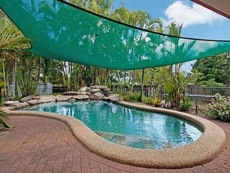 7 Hop Wah Close, Brinsmead QLD 4870