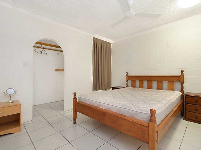 3/186 Lake Street, Cairns North QLD 4870