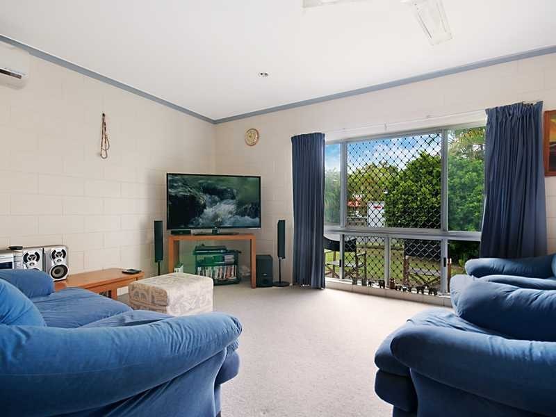 6 Redwood Street, Whitfield QLD 4870