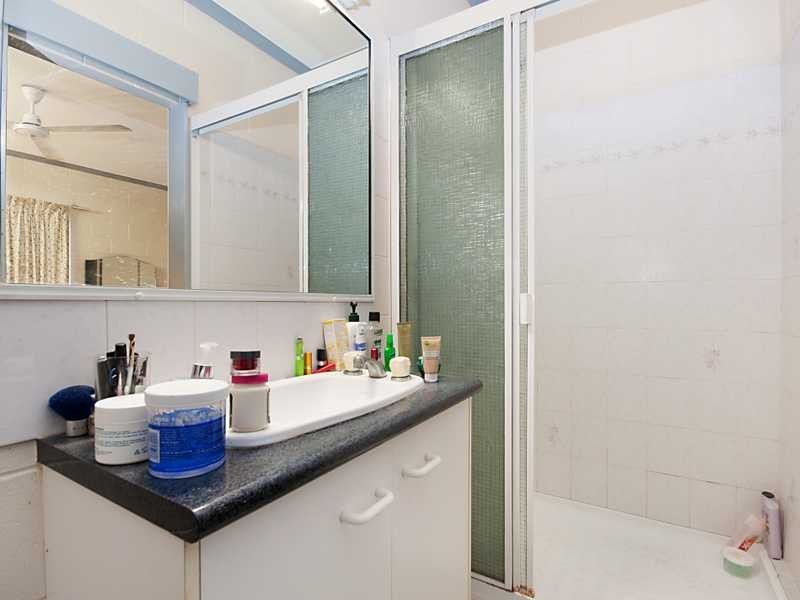 6 Redwood Street, Whitfield QLD 4870