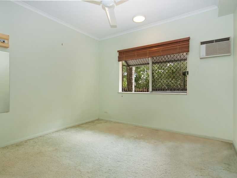 27/4-5 Hollett Close, Manunda QLD 4870