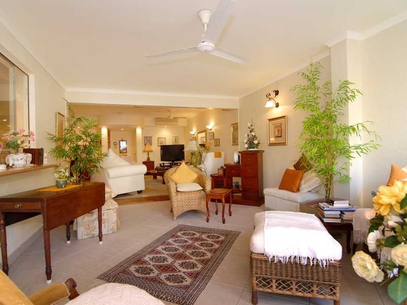 601/373-379 McLeod Street, Cairns North QLD 4870