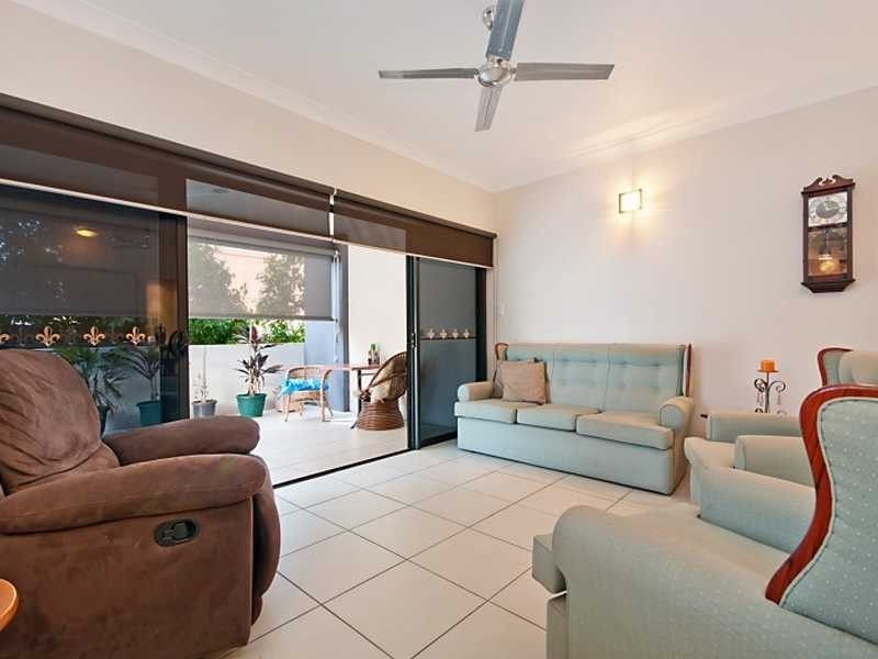 4/172 McLeod Street, Cairns North QLD 4870