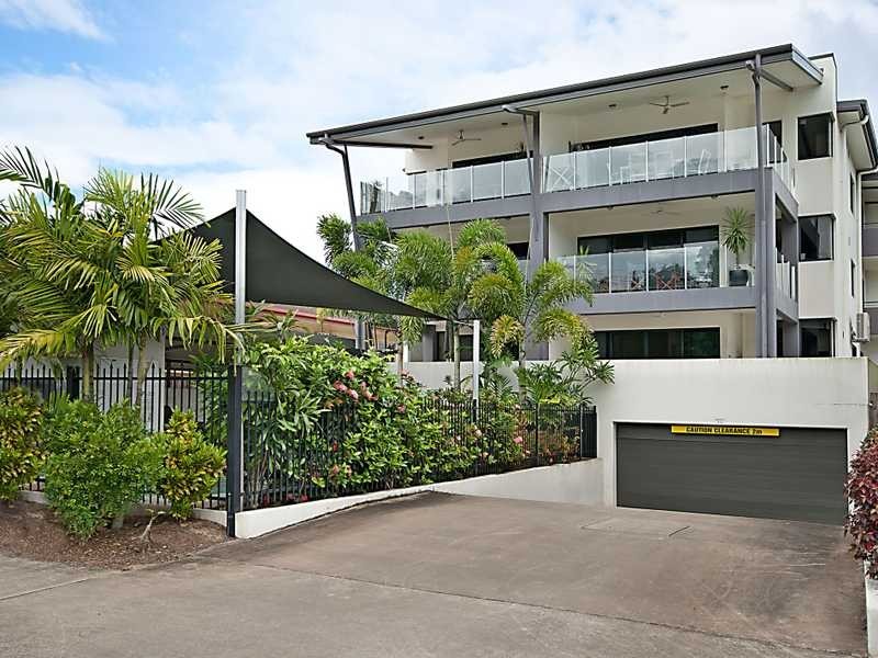 4/172 McLeod Street, Cairns North QLD 4870
