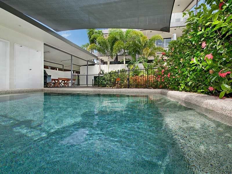 4/172 McLeod Street, Cairns North QLD 4870