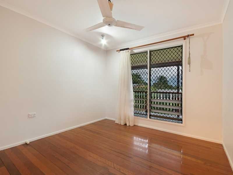 76 Boden Street, Edge Hill QLD 4870