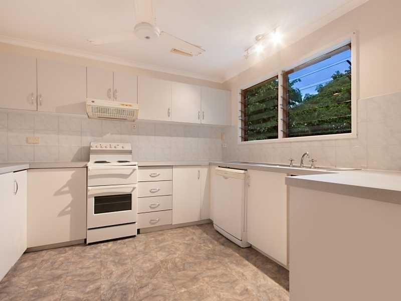 76 Boden Street, Edge Hill QLD 4870