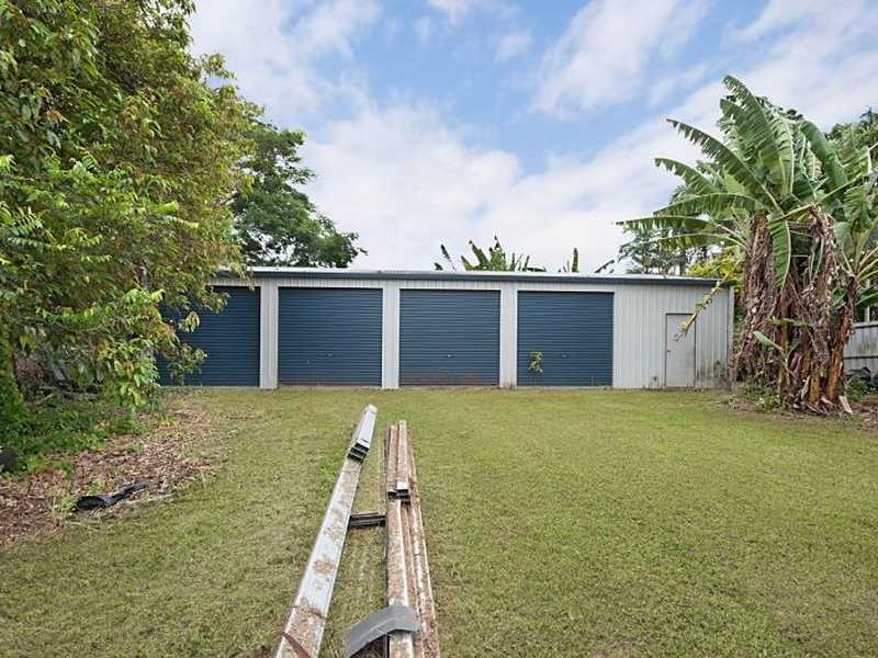 203 Bruce Highway, Edmonton QLD 4869