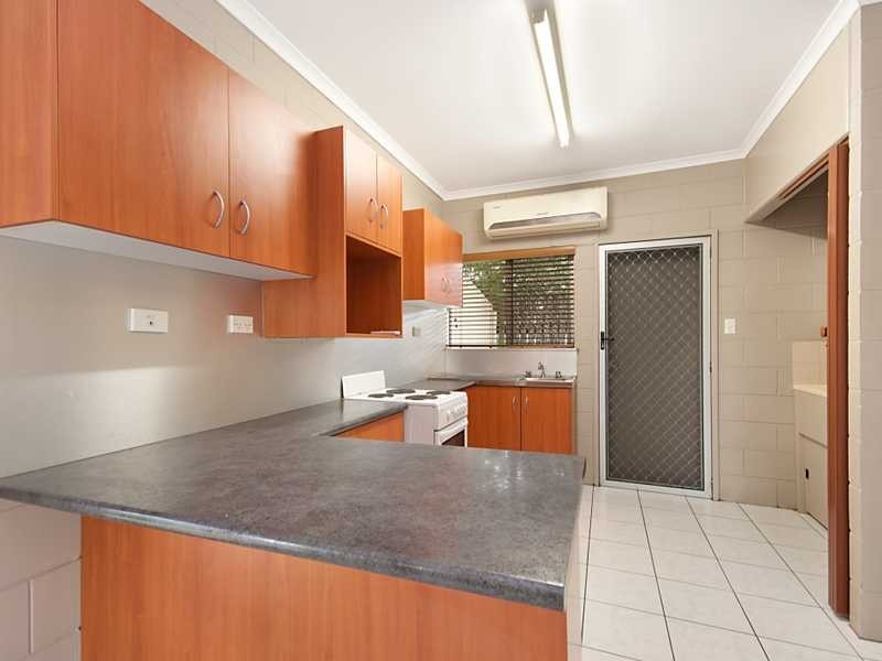 1/10 Mulligan Street, Manoora QLD 4870