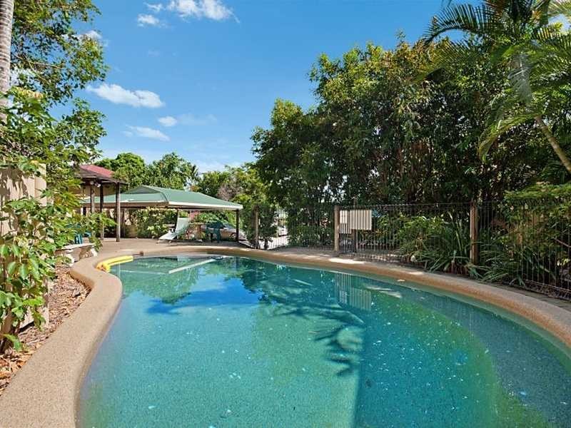 15/3-9 Stratford Parade, Stratford QLD 4870